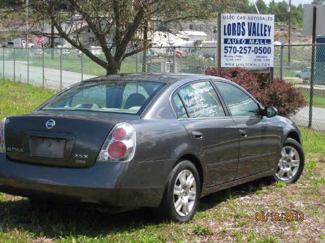 2006 Nissan Altima Pickupslt Quad Cab SWB 4WD 4x4 Truck