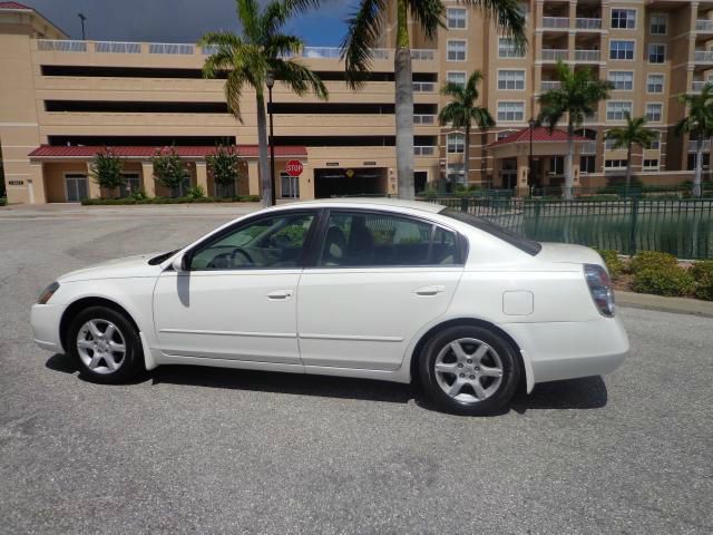 2006 Nissan Altima Pickupslt Quad Cab SWB 4WD 4x4 Truck