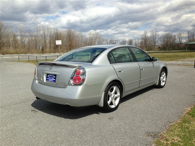 2006 Nissan Altima LE