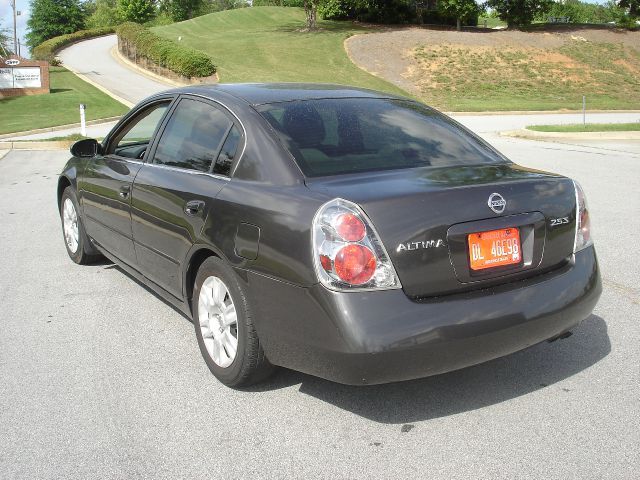 2006 Nissan Altima Pickupslt Quad Cab SWB 4WD 4x4 Truck