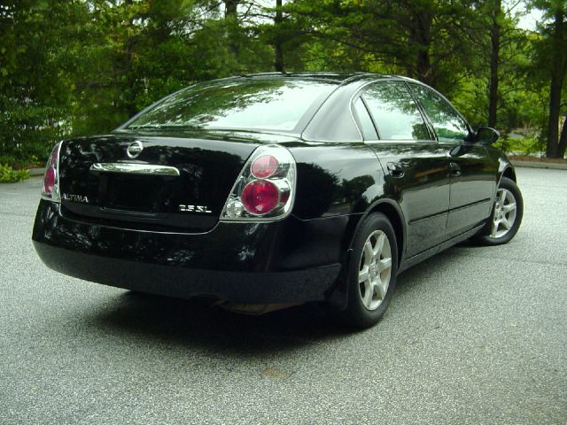 2006 Nissan Altima SLT Quad Cab 2WD