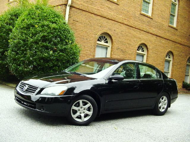 2006 Nissan Altima SLT Quad Cab 2WD