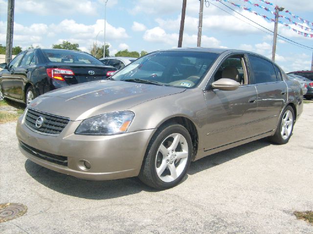 2006 Nissan Altima LE