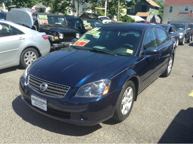 2006 Nissan Altima Pickupslt Quad Cab SWB 4WD 4x4 Truck