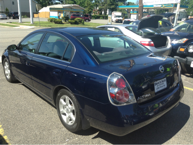 2006 Nissan Altima Pickupslt Quad Cab SWB 4WD 4x4 Truck