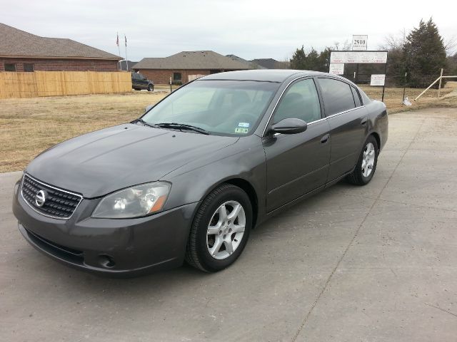 2006 Nissan Altima Pickupslt Quad Cab SWB 4WD 4x4 Truck