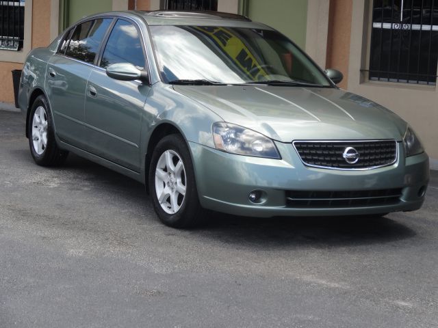 2006 Nissan Altima LE