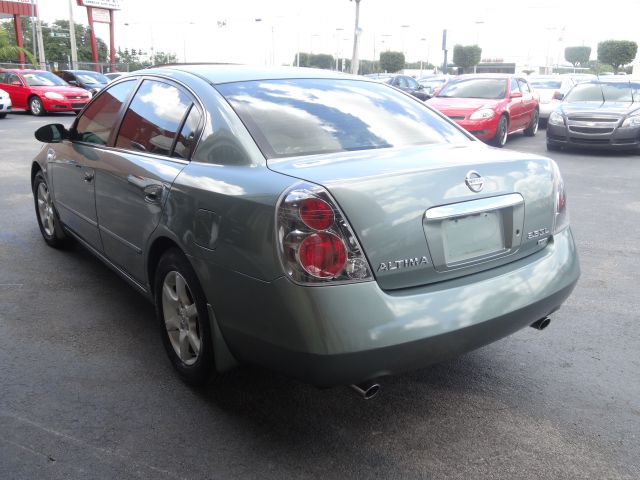 2006 Nissan Altima LE