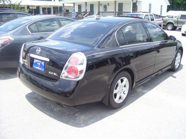 2006 Nissan Altima Pickupslt Quad Cab SWB 4WD 4x4 Truck