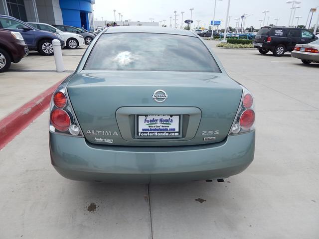 2006 Nissan Altima Pickupslt Quad Cab SWB 4WD 4x4 Truck