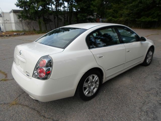 2006 Nissan Altima Pickupslt Quad Cab SWB 4WD 4x4 Truck