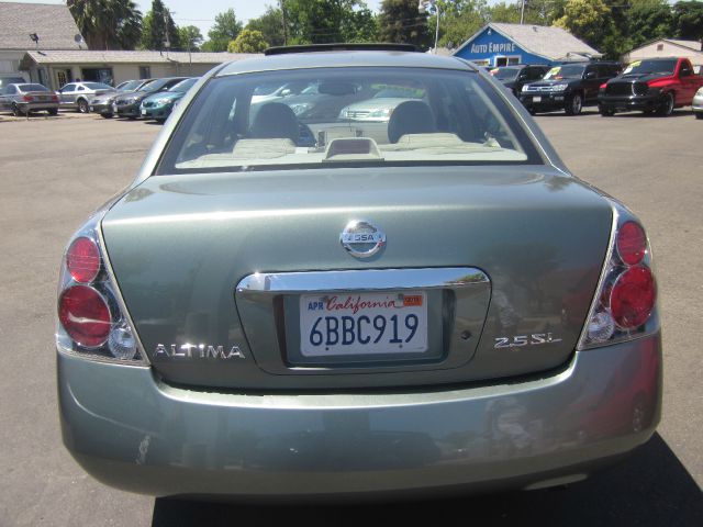 2006 Nissan Altima SLT Quad Cab 2WD