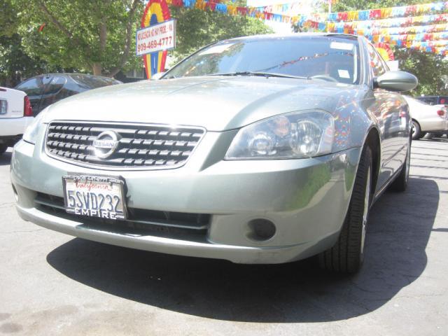 2006 Nissan Altima Pickupslt Quad Cab SWB 4WD 4x4 Truck