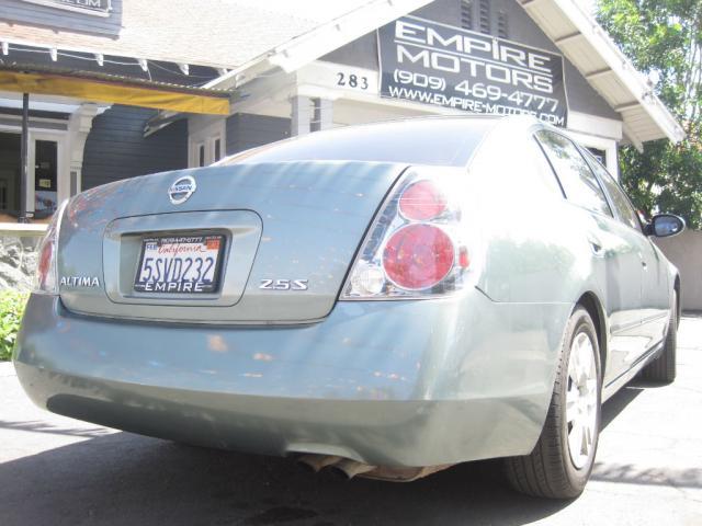 2006 Nissan Altima Pickupslt Quad Cab SWB 4WD 4x4 Truck