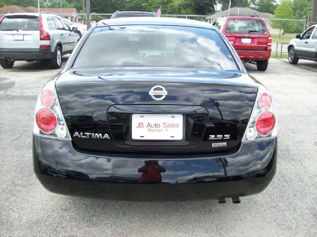 2006 Nissan Altima Pickupslt Quad Cab SWB 4WD 4x4 Truck