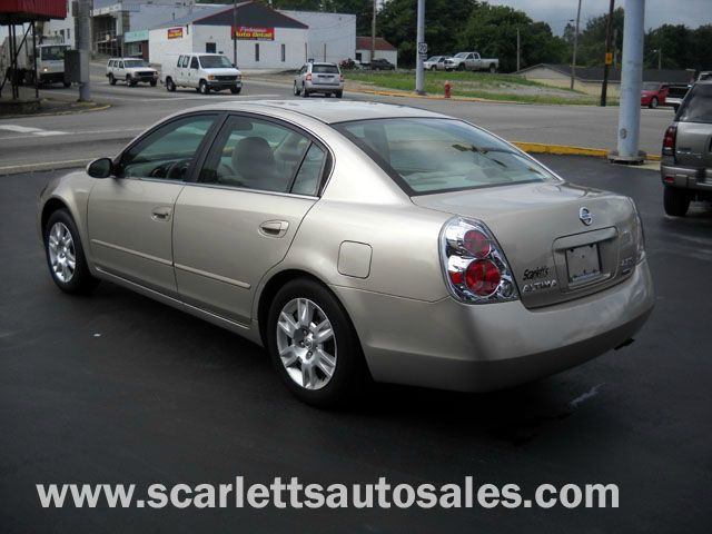 2006 Nissan Altima 2WD Crew Cab 140.5 Laramie