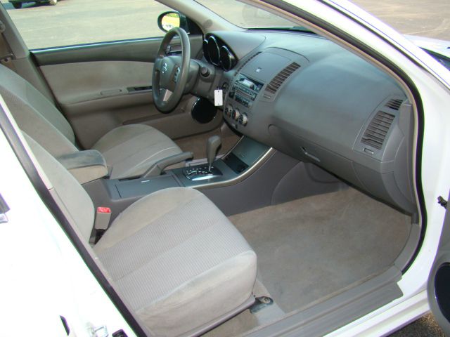 2006 Nissan Altima Pickupslt Quad Cab SWB 4WD 4x4 Truck