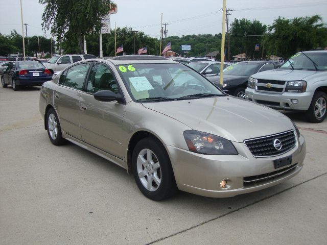 2006 Nissan Altima LE