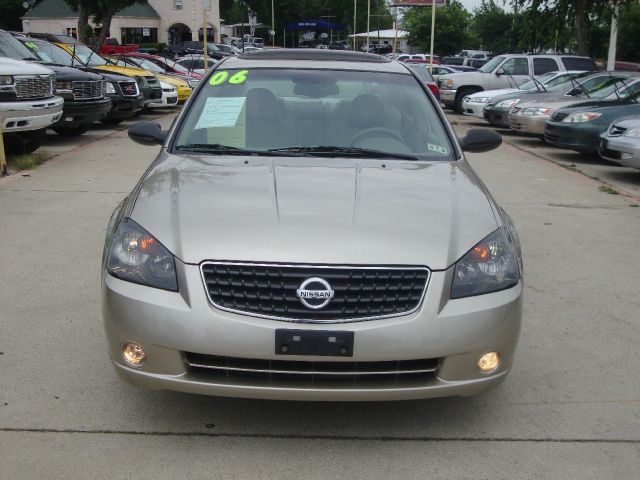 2006 Nissan Altima LE