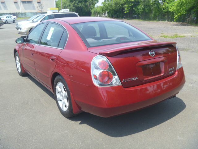 2006 Nissan Altima Pickupslt Quad Cab SWB 4WD 4x4 Truck