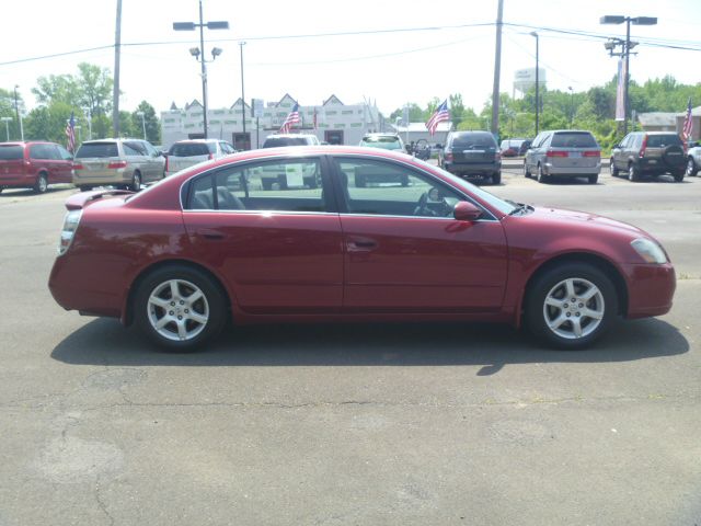 2006 Nissan Altima Pickupslt Quad Cab SWB 4WD 4x4 Truck