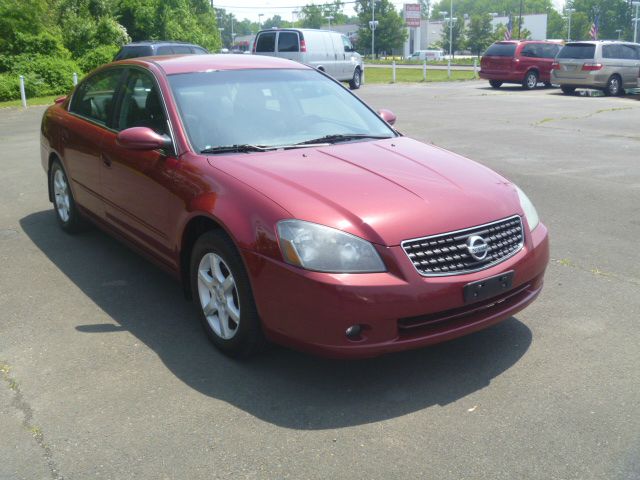 2006 Nissan Altima Pickupslt Quad Cab SWB 4WD 4x4 Truck