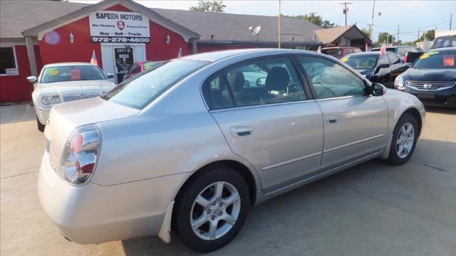 2006 Nissan Altima GT V6 5-spd Manual