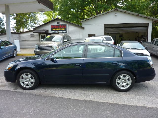 2006 Nissan Altima Pickupslt Quad Cab SWB 4WD 4x4 Truck