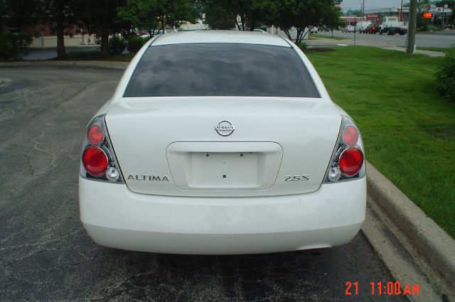 2006 Nissan Altima Pickupslt Quad Cab SWB 4WD 4x4 Truck