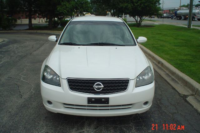 2006 Nissan Altima Pickupslt Quad Cab SWB 4WD 4x4 Truck