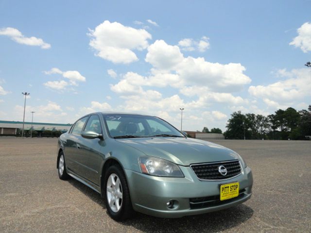 2006 Nissan Altima Pickupslt Quad Cab SWB 4WD 4x4 Truck