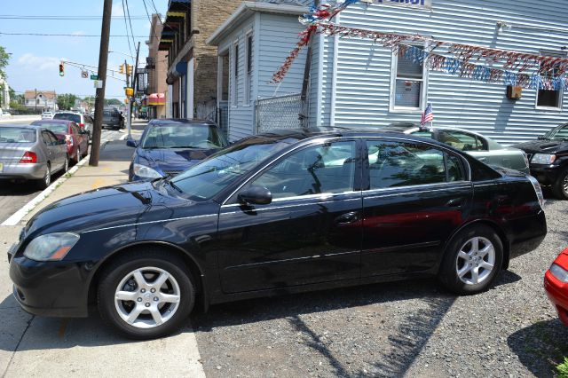 2006 Nissan Altima Pickupslt Quad Cab SWB 4WD 4x4 Truck