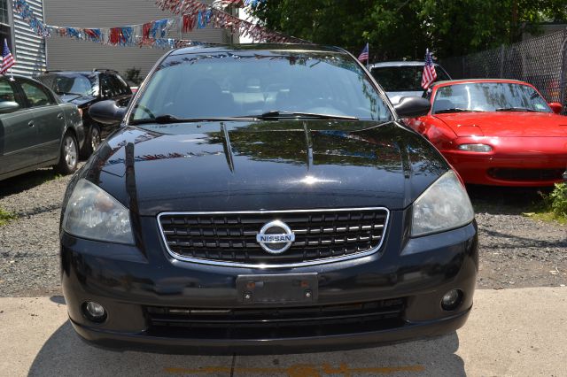 2006 Nissan Altima Pickupslt Quad Cab SWB 4WD 4x4 Truck