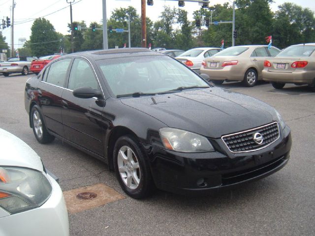 2006 Nissan Altima SLT Quad Cab 2WD