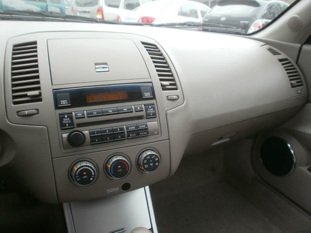 2006 Nissan Altima Pickupslt Quad Cab SWB 4WD 4x4 Truck