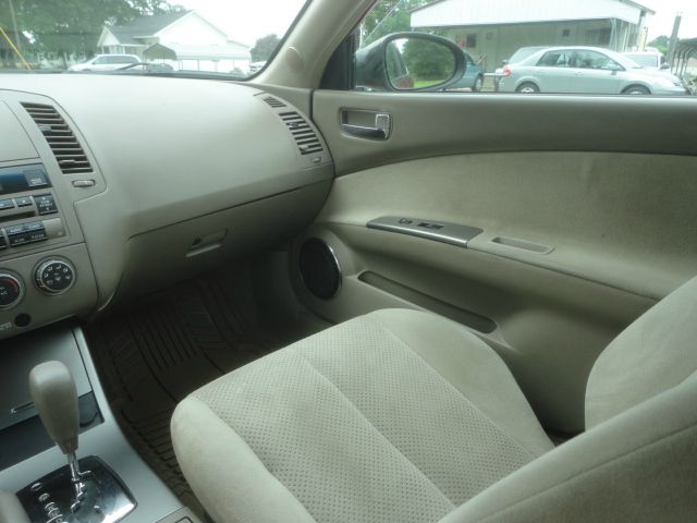 2006 Nissan Altima Unknown