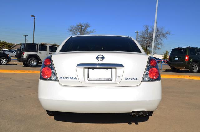 2006 Nissan Altima Unknown