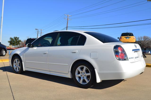 2006 Nissan Altima Unknown