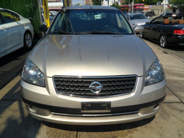 2006 Nissan Altima Eddie Baurer - Liquidator