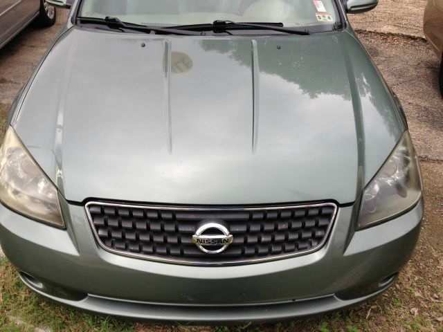 2006 Nissan Altima Pickupslt Quad Cab SWB 4WD 4x4 Truck