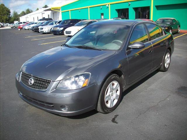 2006 Nissan Altima GT V6 5-spd Manual