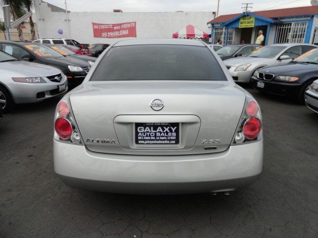 2006 Nissan Altima Pickupslt Quad Cab SWB 4WD 4x4 Truck