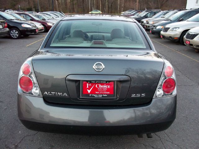 2006 Nissan Altima Pickupslt Quad Cab SWB 4WD 4x4 Truck