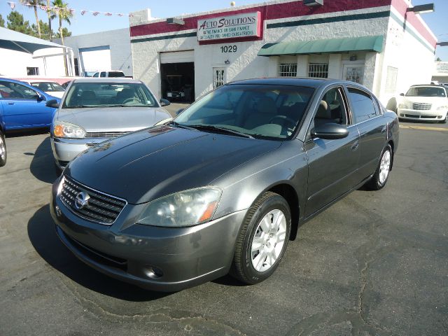 2006 Nissan Altima Pickupslt Quad Cab SWB 4WD 4x4 Truck