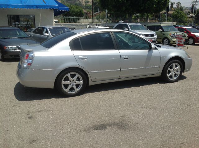 2006 Nissan Altima LE