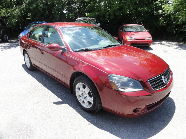 2006 Nissan Altima Pickupslt Quad Cab SWB 4WD 4x4 Truck