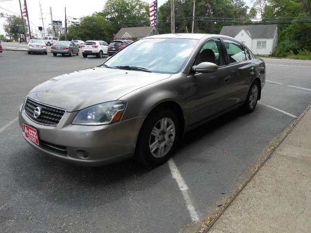 2006 Nissan Altima Pickupslt Quad Cab SWB 4WD 4x4 Truck