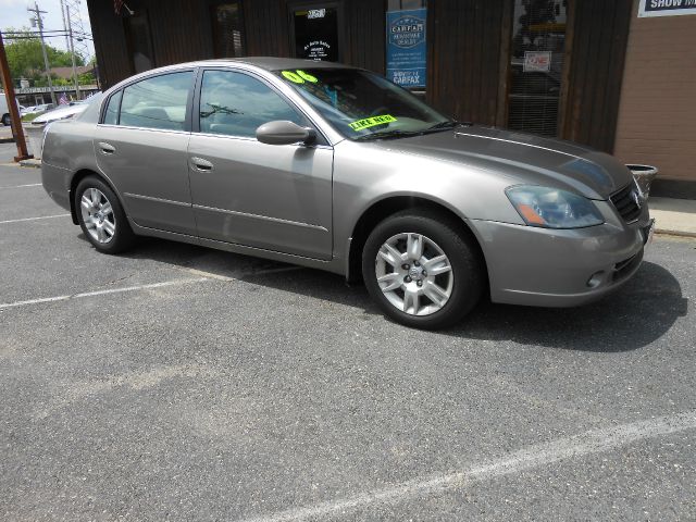 2006 Nissan Altima Pickupslt Quad Cab SWB 4WD 4x4 Truck