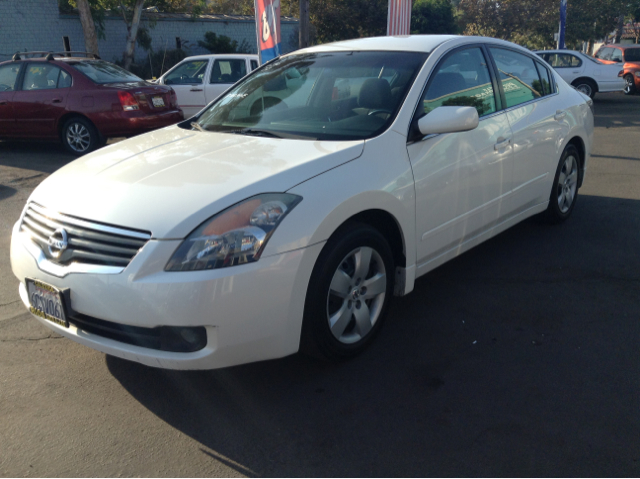 2007 Nissan Altima Pickupslt Quad Cab SWB 4WD 4x4 Truck