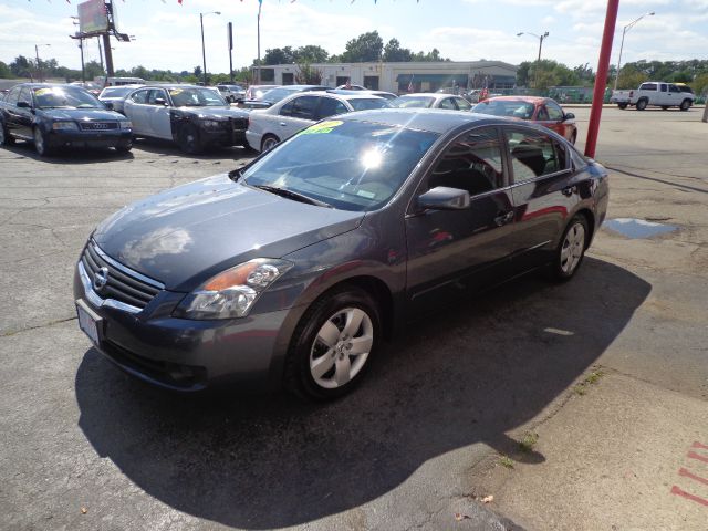 2007 Nissan Altima Pickupslt Quad Cab SWB 4WD 4x4 Truck